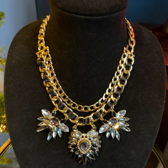 Modern statement necklace - Picture 1 of 2